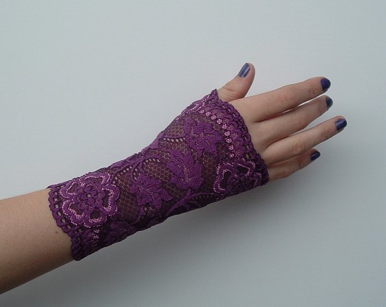 ObsidianStar_lacearmlet_purple